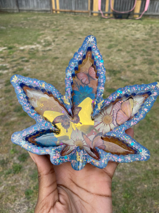 Glowing Butterfly Queen Cannabling Ashtray